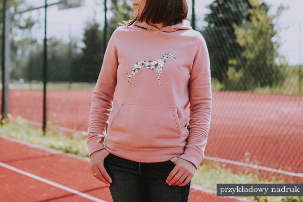 bluza-od-pupilu-z-psem-02